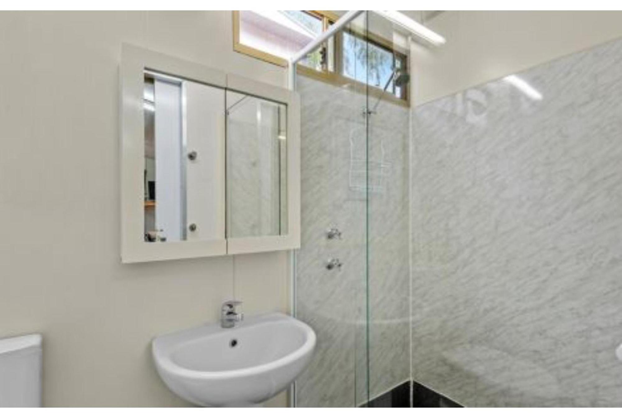 Discovery Parks - Busselton Room photo